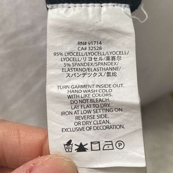 A/X top size S - Picture 4 of 4